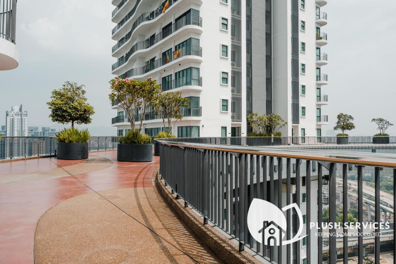 Datum Jelatek By Plush Kuala Lumpur Exterior photo