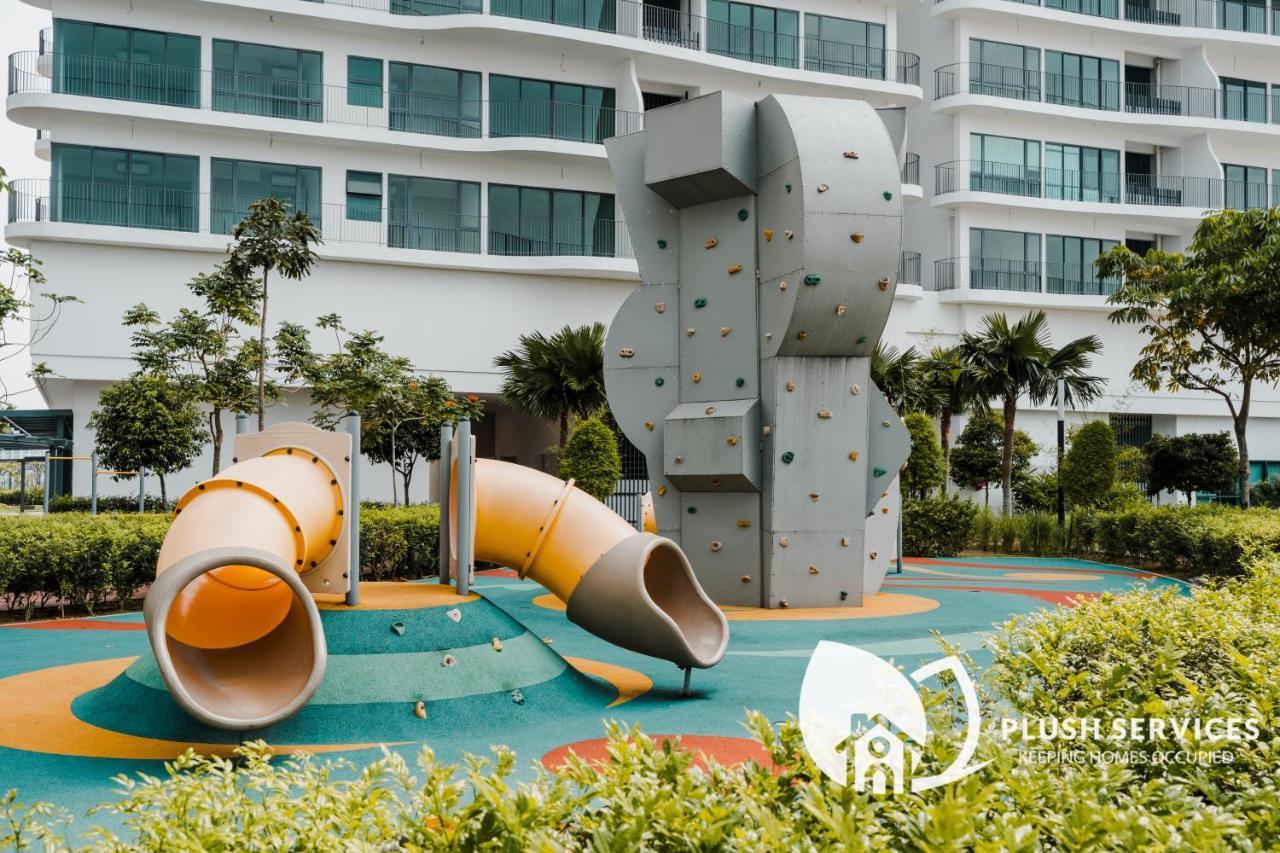 Datum Jelatek By Plush Kuala Lumpur Exterior photo